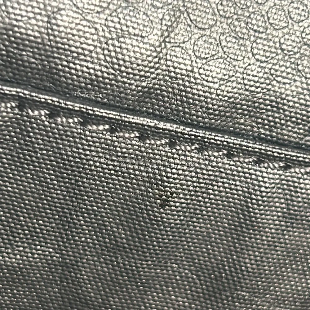 New Kipling Zuma Metallic Pewter Croc Embossed Crossbody Travel Organizer - Picture 12 of 13